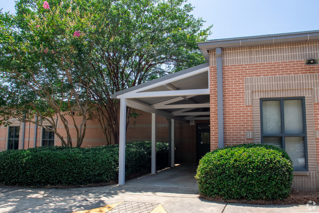 Side entrance to Partee Elementary School in Outlying Gwinnett County, Snellville GA