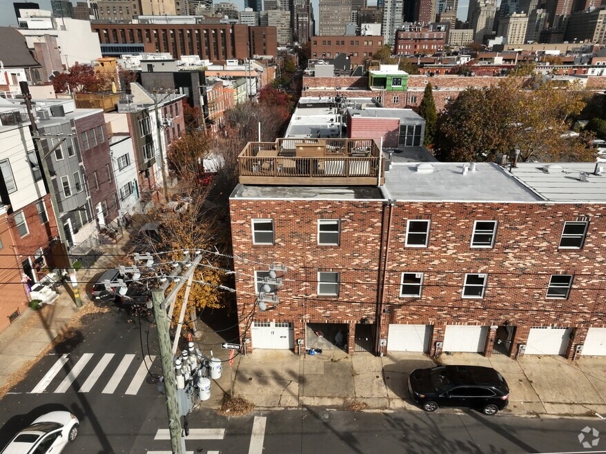 1727 Fitzwater St unit B, Philadelphia, PA 19146 - photo 2