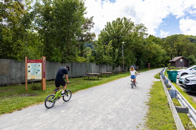 Great Allegheny Passage - Trail Access in Boston is enjoyed by all ages.