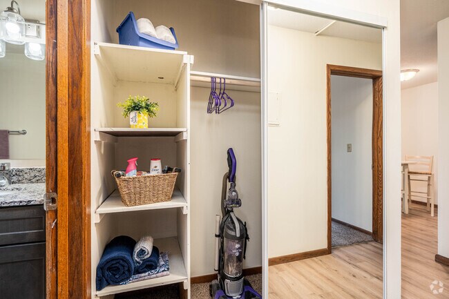 The Edge Apartments, Mankato, MN 56001 - photo 7