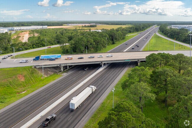 I-10 runs directly through Cedar Grove making it easy to commute to and from.