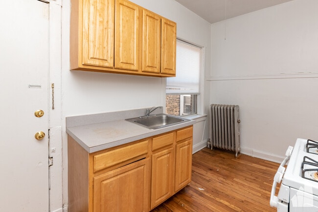 7735 N Sheridan Rd unit 49-1, Chicago, IL 60626 - photo 5