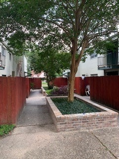 The Oaks at Laurel, Beaumont, TX 77702 - photo 3