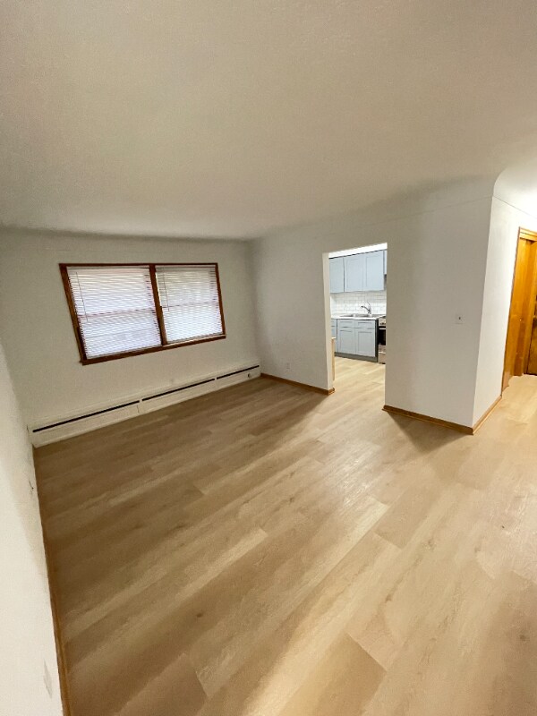 616 Ivy Ave E unit 3, Saint Paul, MN 55130 - photo 4