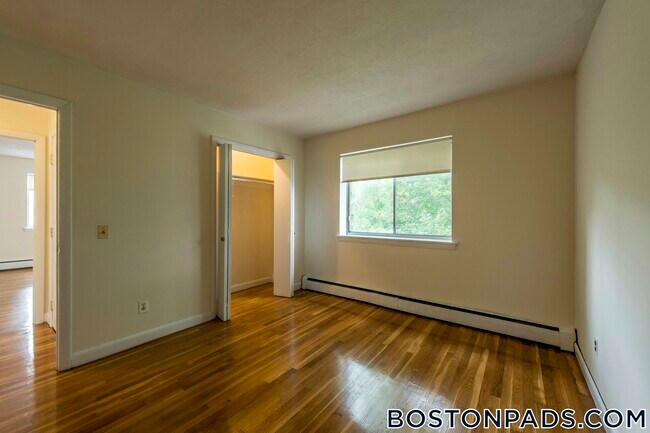 88 Gardner St unit 10, Allston, MA 02134 - photo 5