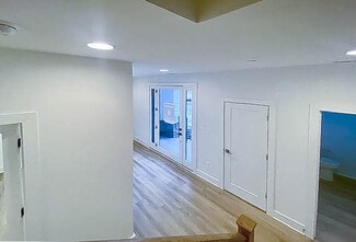 14932 Dispatch St Unit 8, Rockville, MD 20850