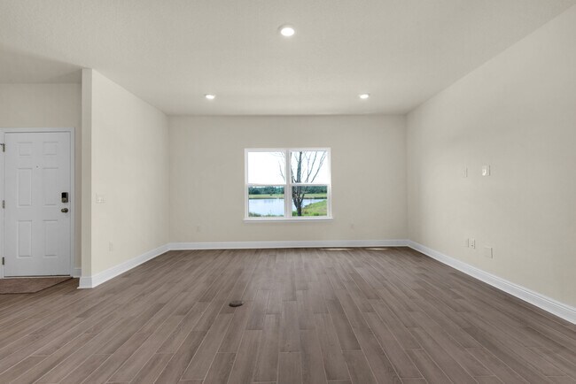 4009 Watergate Dr, Milton, FL 32583 - photo 6