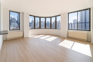 504 W 55th St, New York, NY 10019