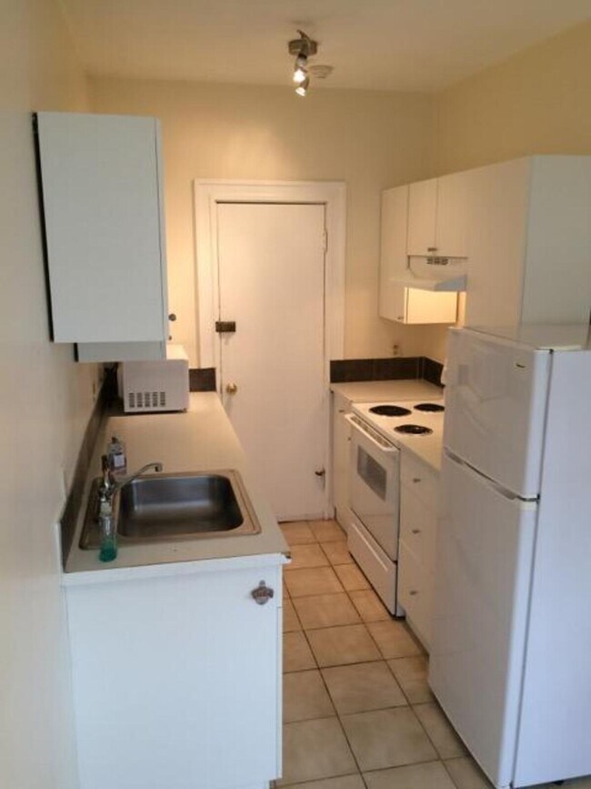 1625 Commonwealth Ave unit 18, Brighton, MA 02135 - photo 4