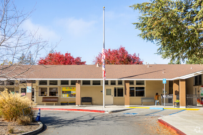 Encinal Elementary School is a nice campus.