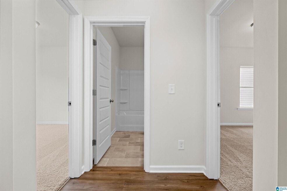 5477 Headwinds Ln, Bessemer, AL 35022 - photo 1