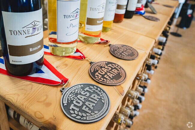 Royerton is home to an award-winning winery that hosts live music on weekends.