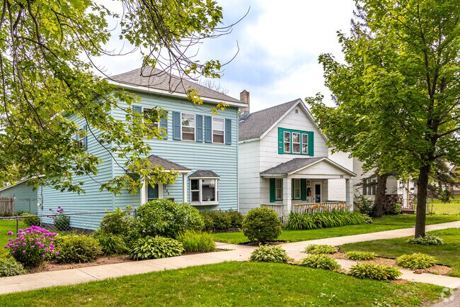 The North End offers a variety of early 20th century homes.