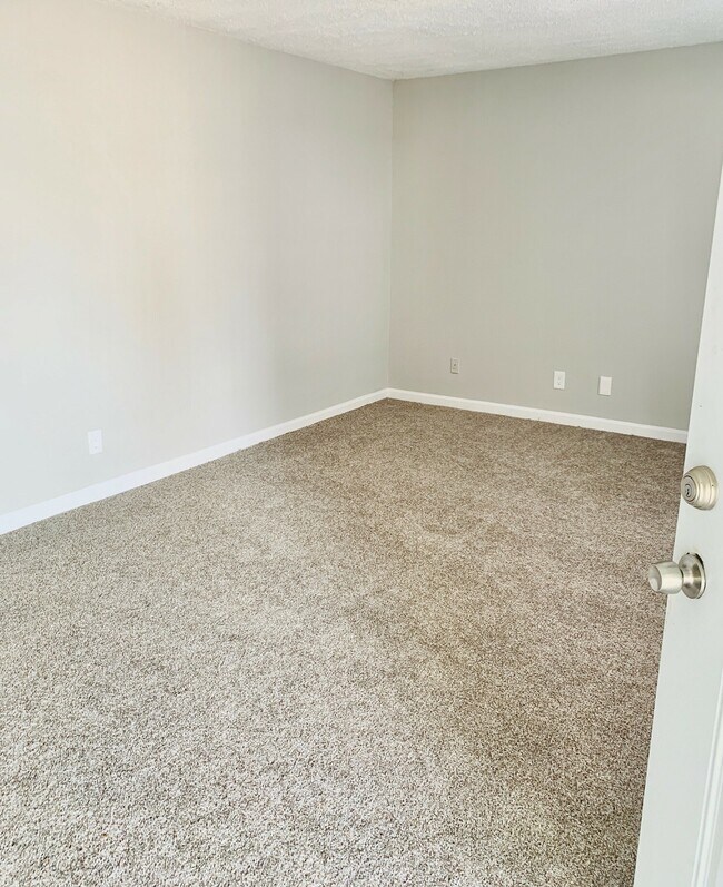 DNU Carlton Ford Apartments, Palmetto, GA 30268 - photo 7