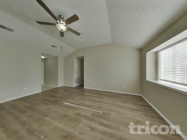 2802 N Spring Dr, Spring, TX 77373 - photo 2