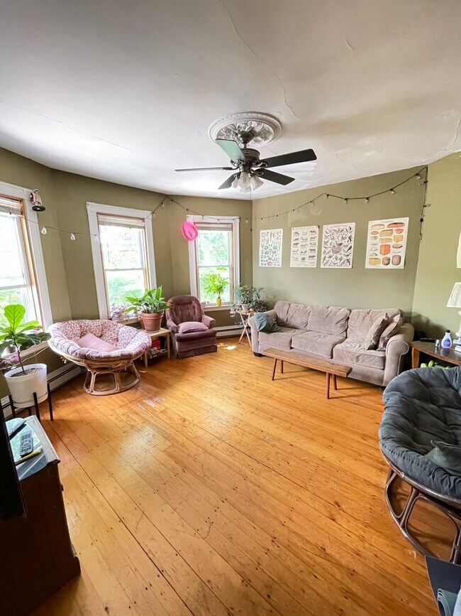 56 Calumet St, Boston, MA 02120