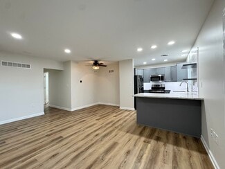 517 Gillis St, Kansas City, MO 64106