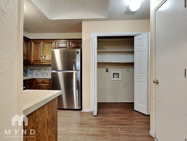 11809 Garden Terrace Dr, Dallas, TX 75243 - photo 6