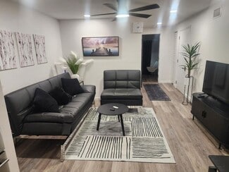 1428 Gulf To Bay Blvd, Clearwater, FL 33755