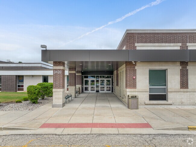 Pinewood Elementary School is a highly rated school in East Lake.