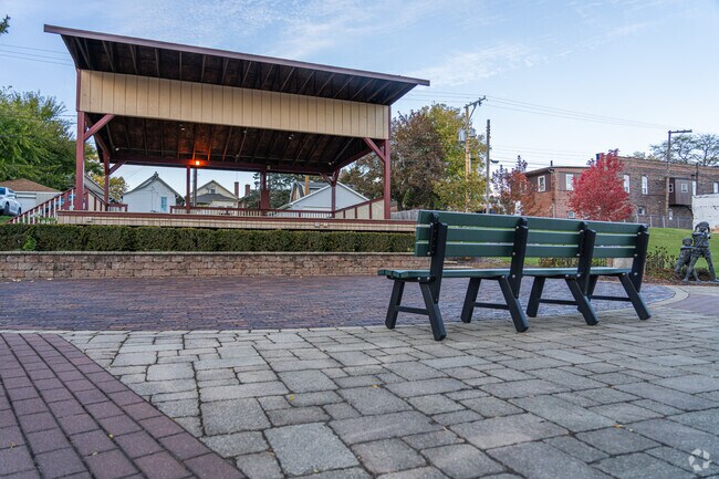 Mini Spring Park is a small park with many options for seating and a paved pavilion.