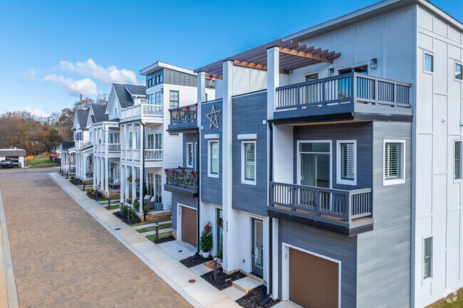 You will find rows of beautiful nelwy constructed townhomes a short walk away from Downtown Gainesville.