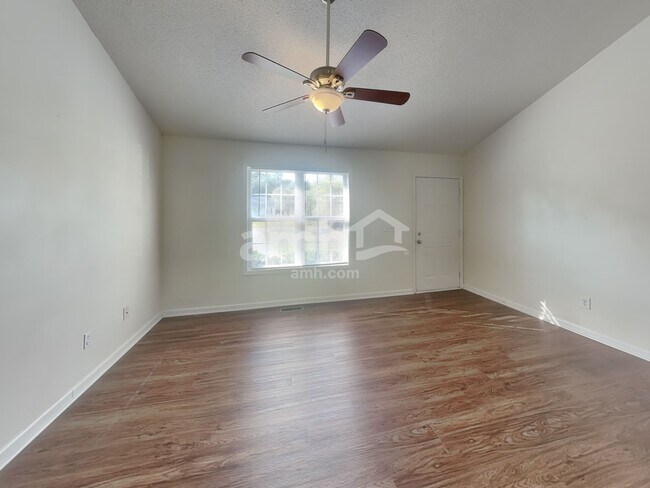 120 Clear Water Dr, Smithfield, NC 27577 - photo 7