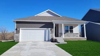 8718 N 167th St Unit 36202439, Bennington, NE 68007