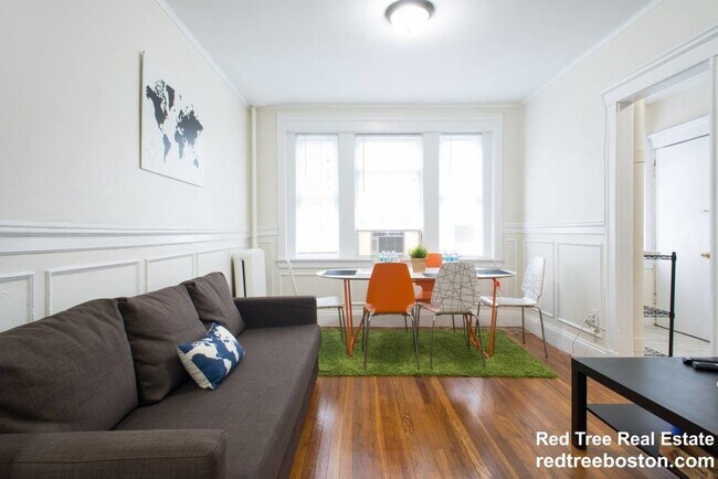 248 Kelton St unit 3, Allston, MA 02134 - photo 2