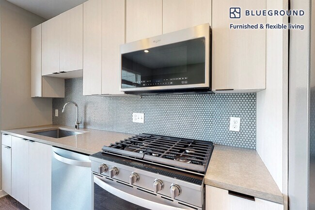 79 Alexander St unit FL2-ID1802A, Yonkers, NY 10701 - photo 6