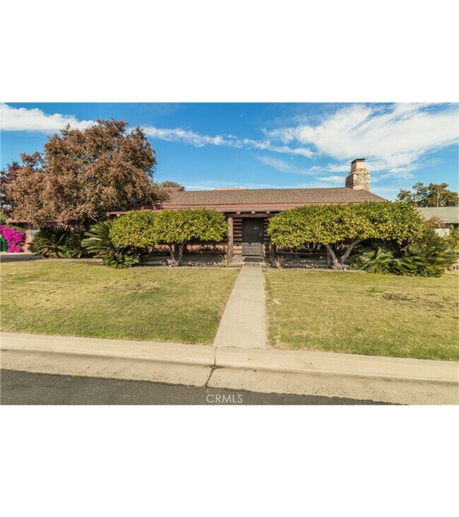 5171 E Grant Ave, Fresno, CA 93727