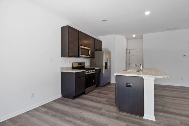 7127 Grant St, Merrillville, IN 46410 - photo 5