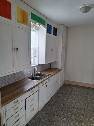 909 S Front St Unit 1, Mankato, MN 56001