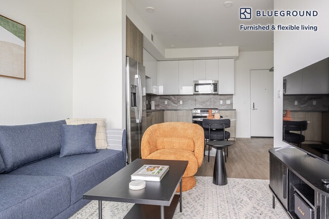 511 S Harbor Blvd unit FL5-ID1300, San Pedro, CA 90731 - photo 3