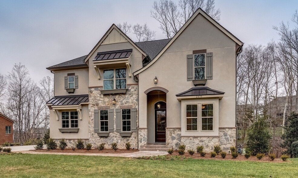 19407 Youngblood Rd W unit 36468365, Charlotte, NC 28278 - photo 1