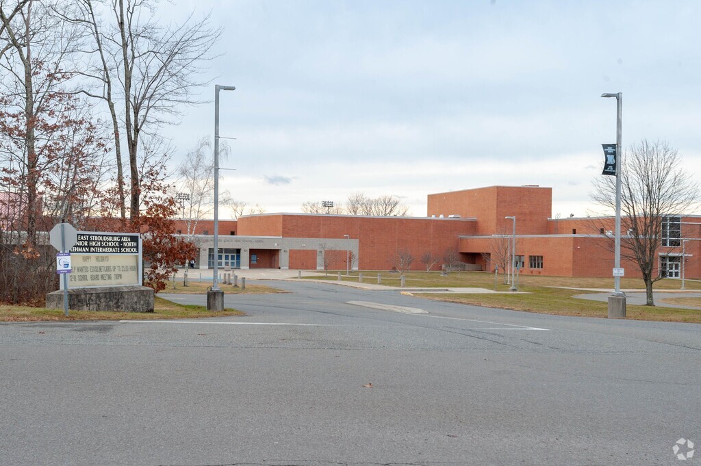 Lehman Intermediate School has a Student Teacher Ratio of 11:1 in Pike County, PA.