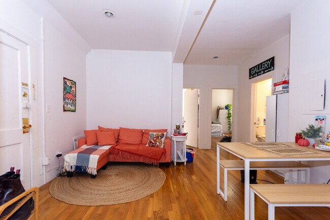 56 Brighton Ave unit 3R, Allston, MA 02134 - photo 2