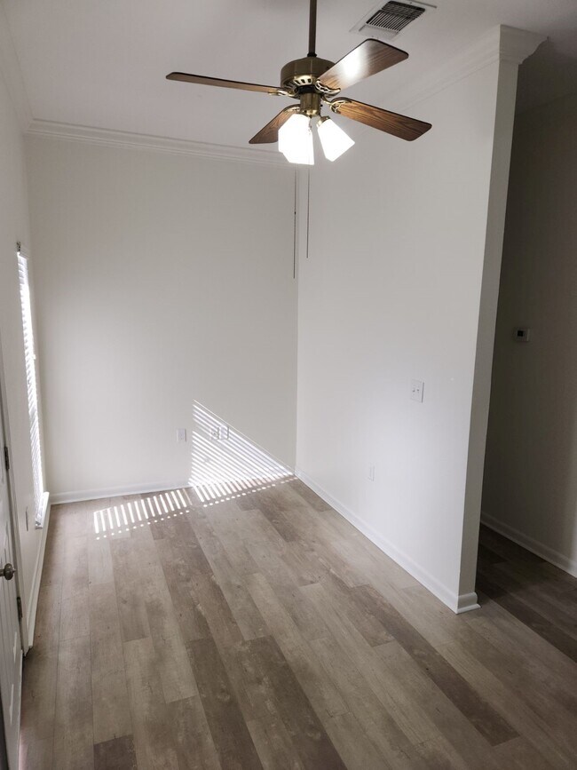 301 N 2nd St unit C, Bay Saint Louis, MS 39520 - photo 2