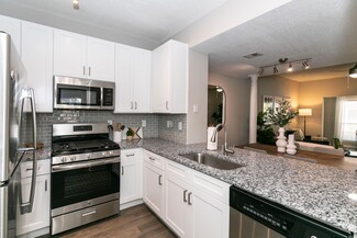 914 Collier Rd NW, Atlanta, GA 30318