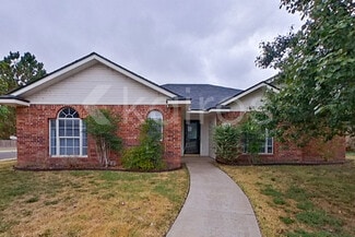 6212 Leigh Ave, Amarillo, TX 79118