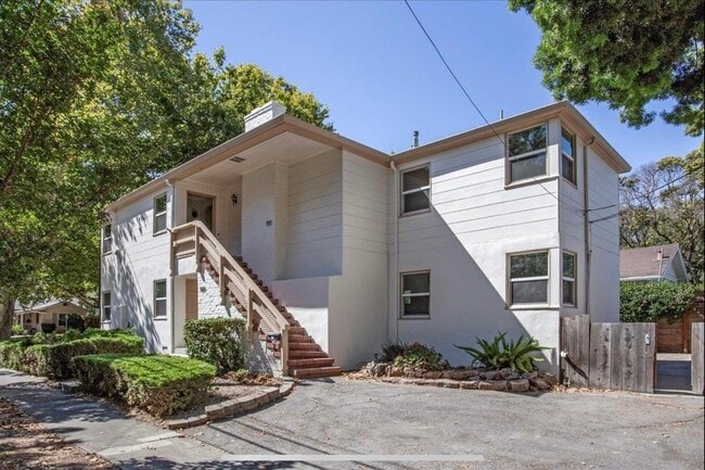 911 Myrtle St, San Jose, CA 95126 - photo 2