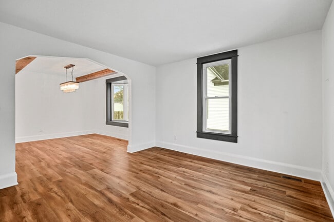 3127 33rd Ave S, Minneapolis, MN 55406 - photo 6