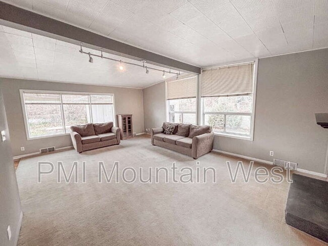 481 E 2875 N, Provo, UT 84604 - photo 2