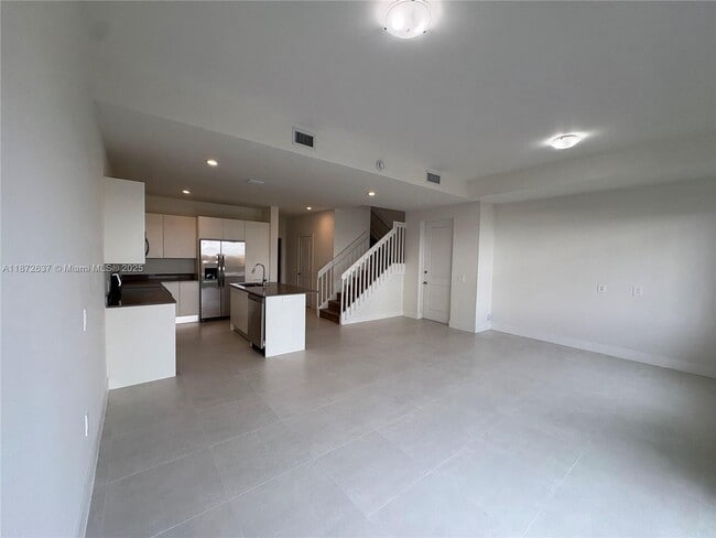 34530 SW 190th Ave, Homestead, FL 33034 - photo 4