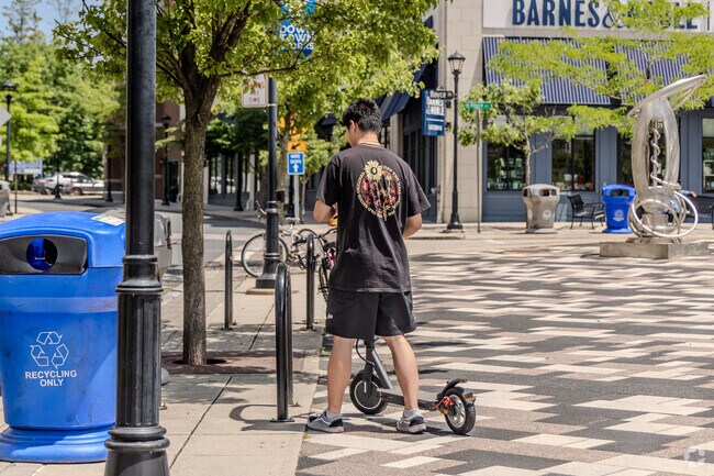 UConn students can access electric scooters for quick transportation in Mansfield.