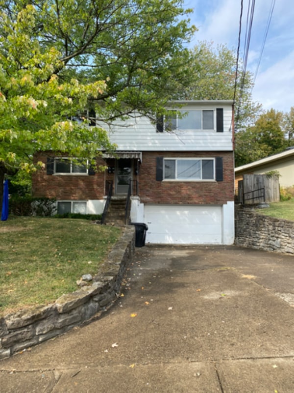 4947 Charlemar Dr Unit 2, Cincinnati, OH 45227
