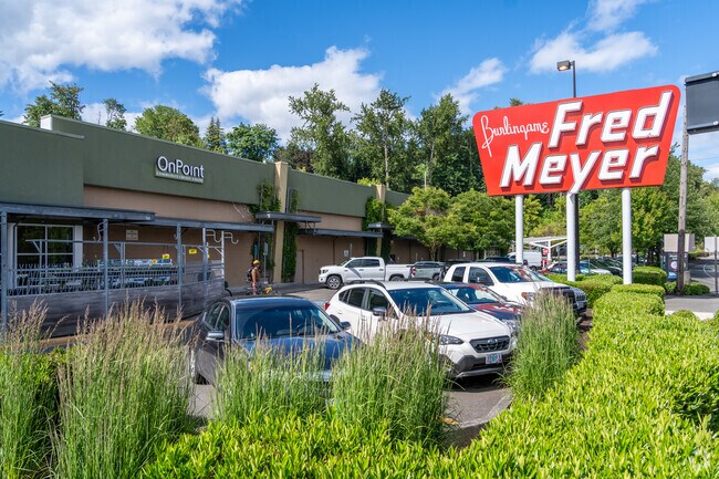 Fred Meyer is a popular shopping spot for nearby residents of Marshall Park.
