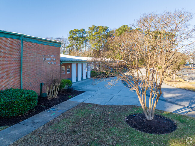 Forrest Elementary School