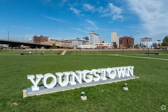 The Hilltop neighborhood is a short commute to downtown Youngstown.