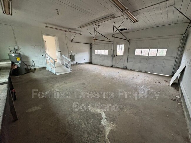 429 Peeden Dr, Gibsonville, NC 27249 - photo 3